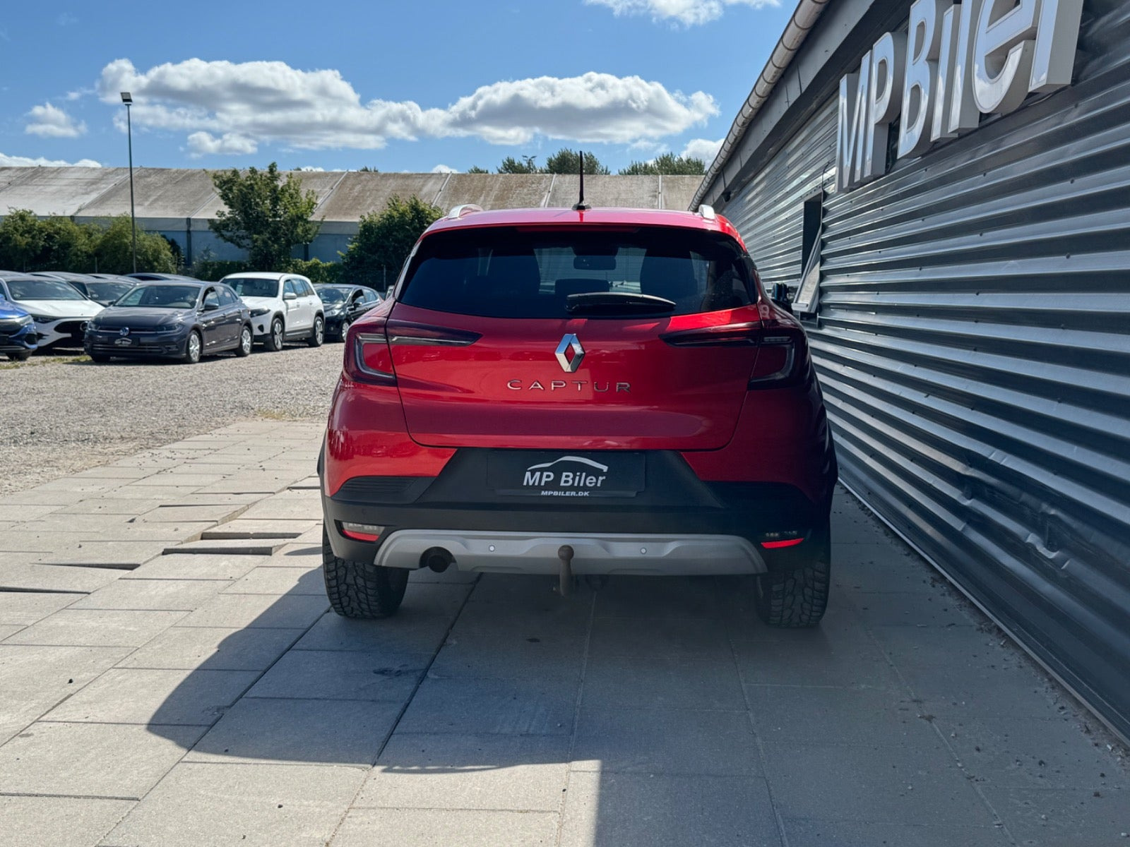 Rød Renault Captur fra 2019