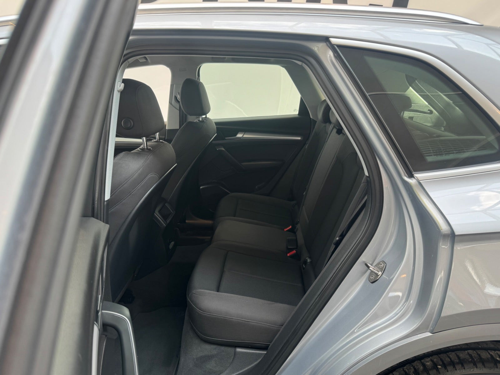 Sølv Audi Q5 fra 2017