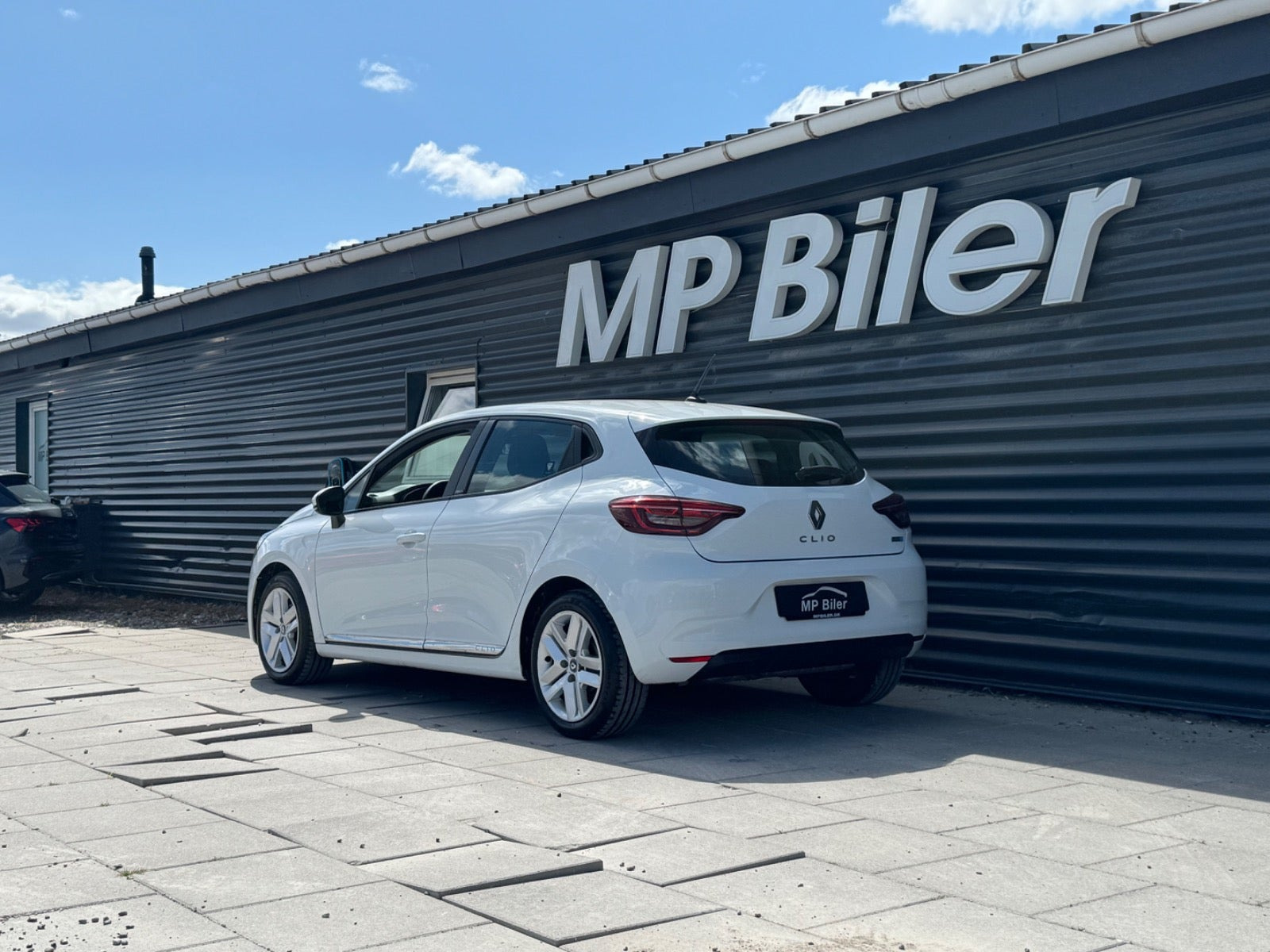 Hvid Renault Clio V fra 2020