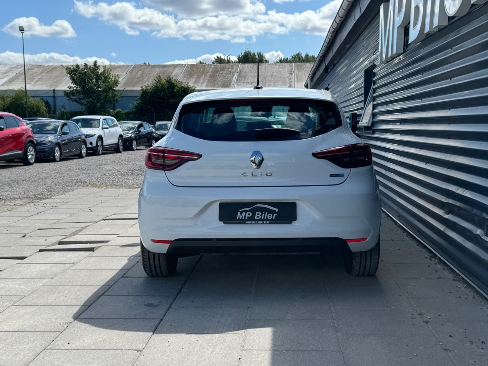Hvid Renault Clio V fra 2020
