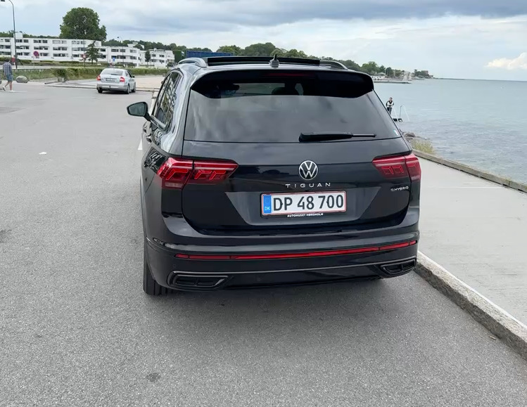 Sort VW Tiguan fra 2021