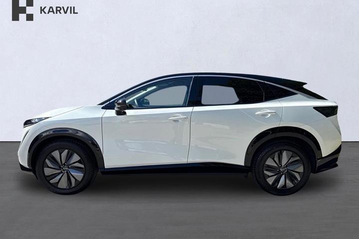 Hvid Nissan Ariya fra 2025