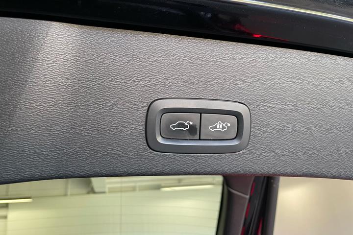 Sort Volvo C40 fra 2022