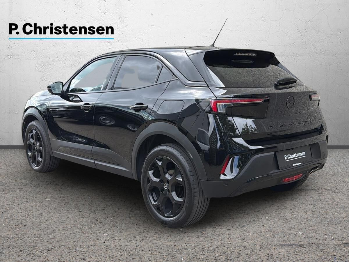 Sort Opel Mokka fra 2023
