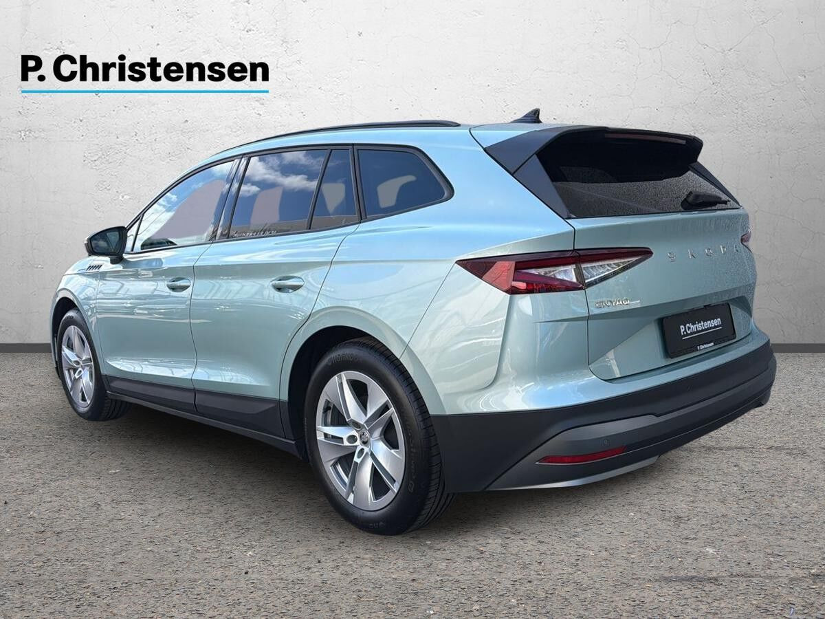 Grøn Skoda Enyaq fra 2024