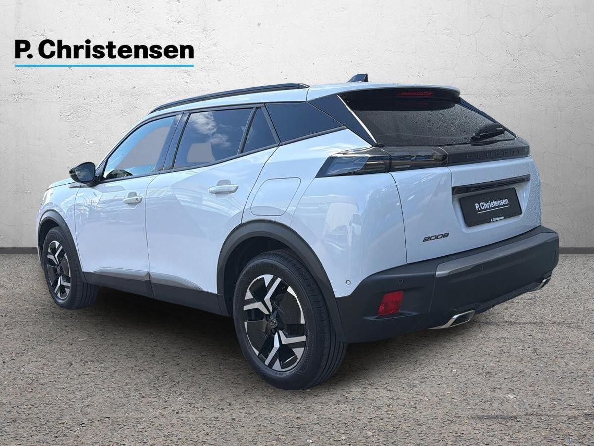 Hvid Peugeot 2008 fra 2024