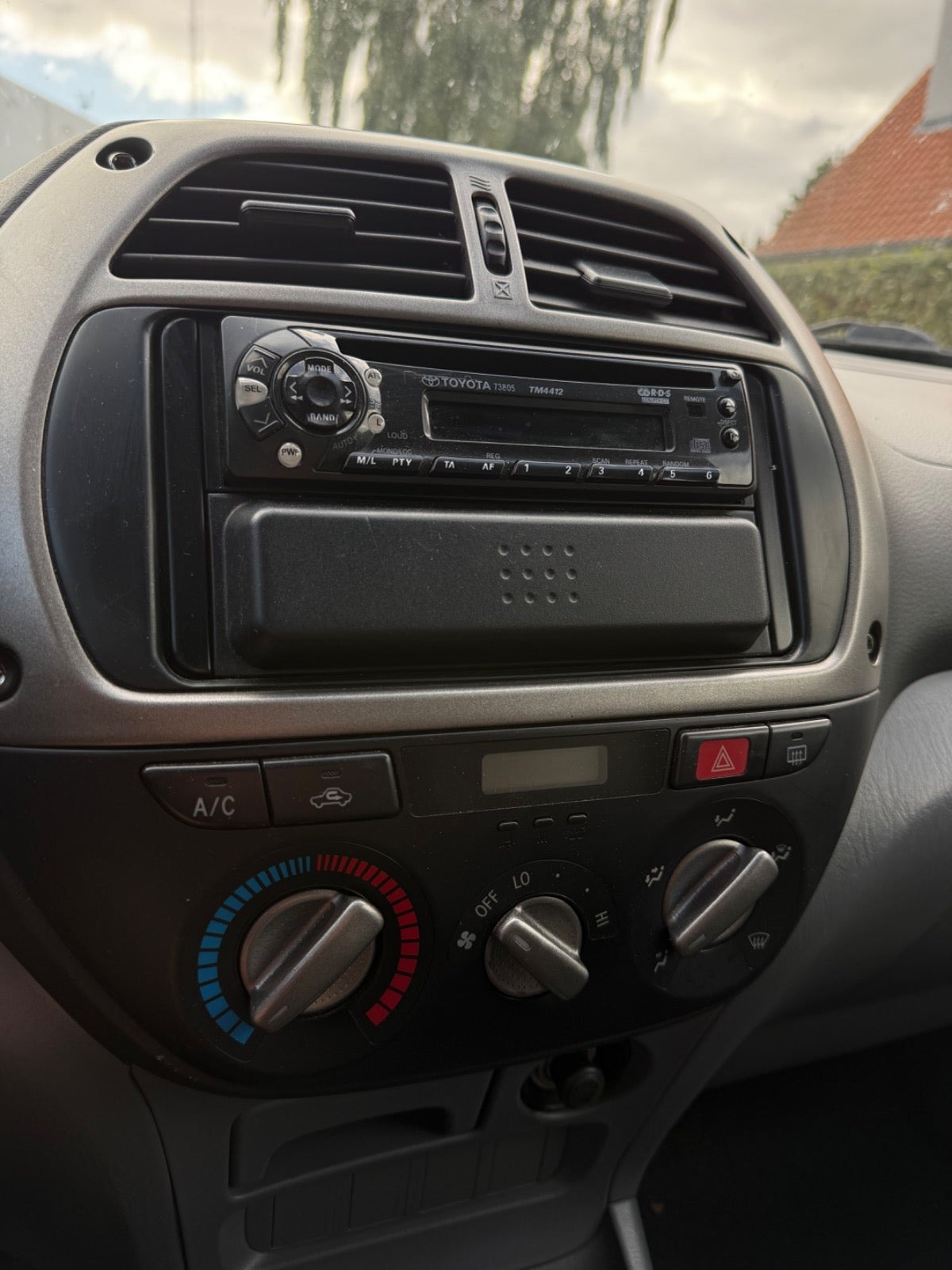 undefined Toyota RAV4 fra 2003