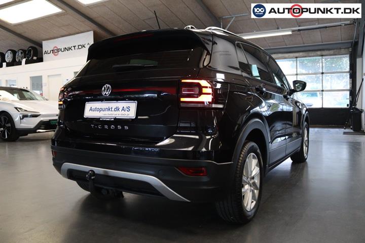 Sort VW T-Cross fra 2019