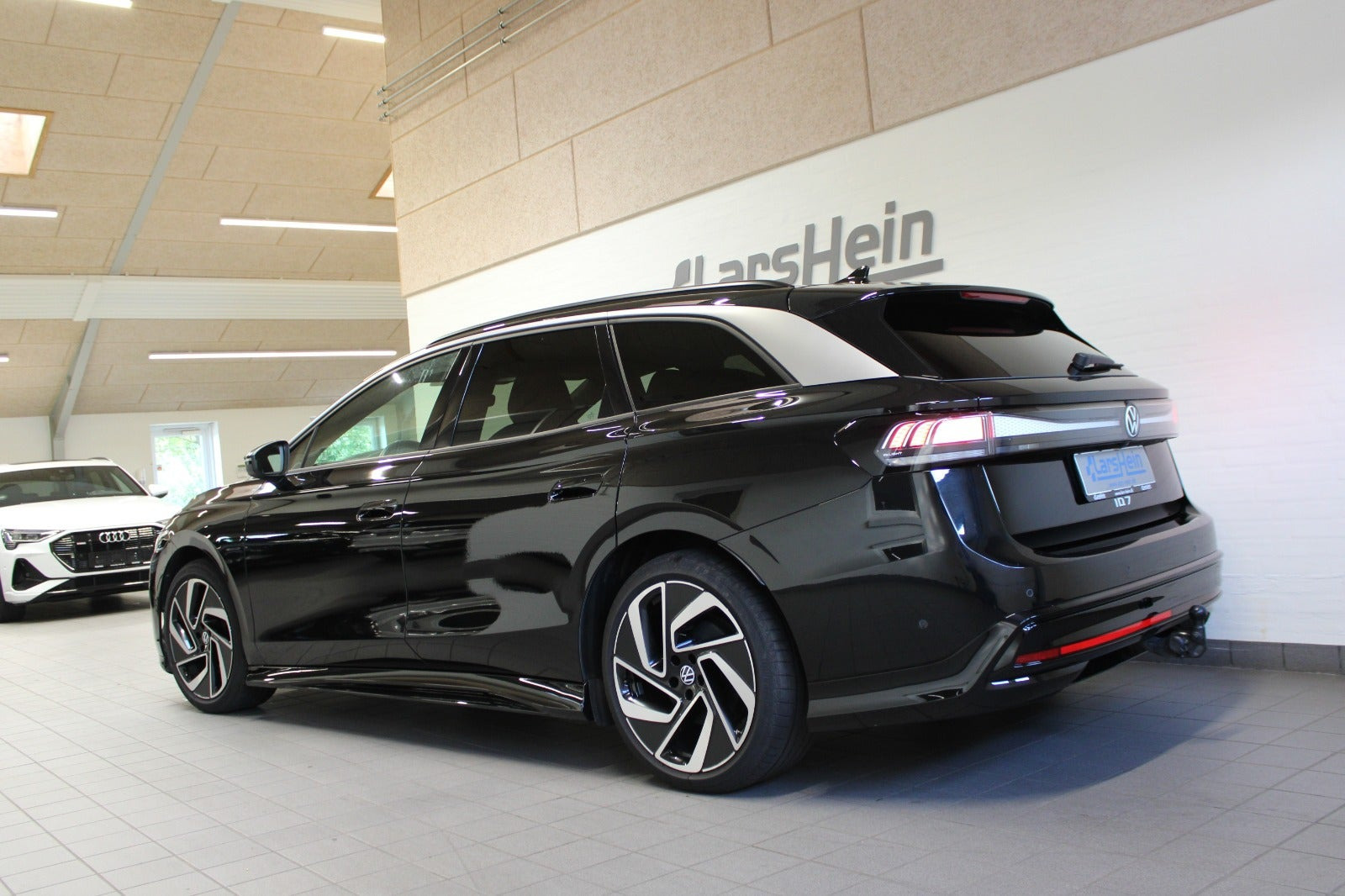 Sort VW ID.7 fra 2024