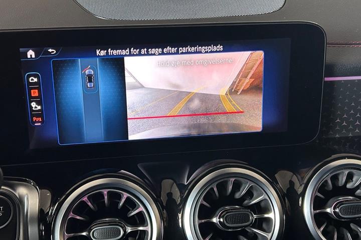 Sort Mercedes EQA250+ fra 2025