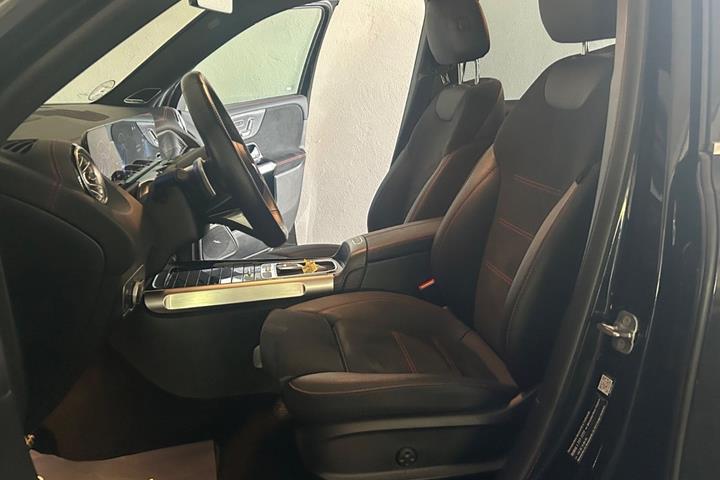 Sort Mercedes EQB250+ fra 2025