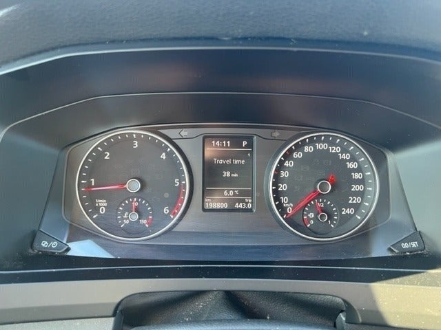 Sort VW Transporter fra 2017