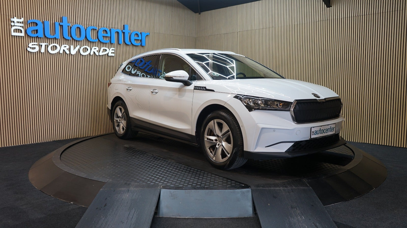 Skoda Enyaq 80 iV Plus Loft