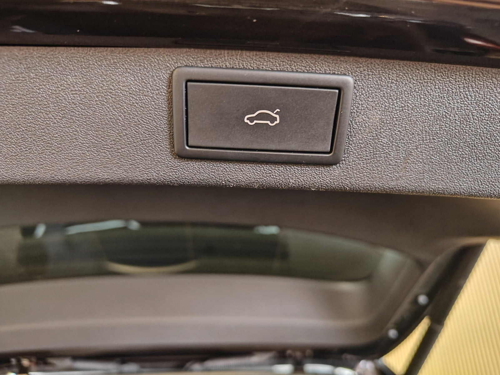Sort Skoda Enyaq fra 2023