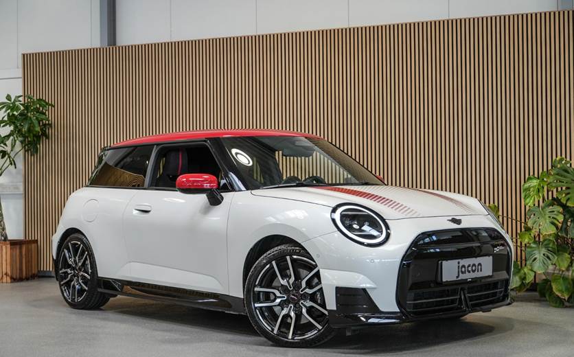 Mini Cooper SE JCW Trim M
