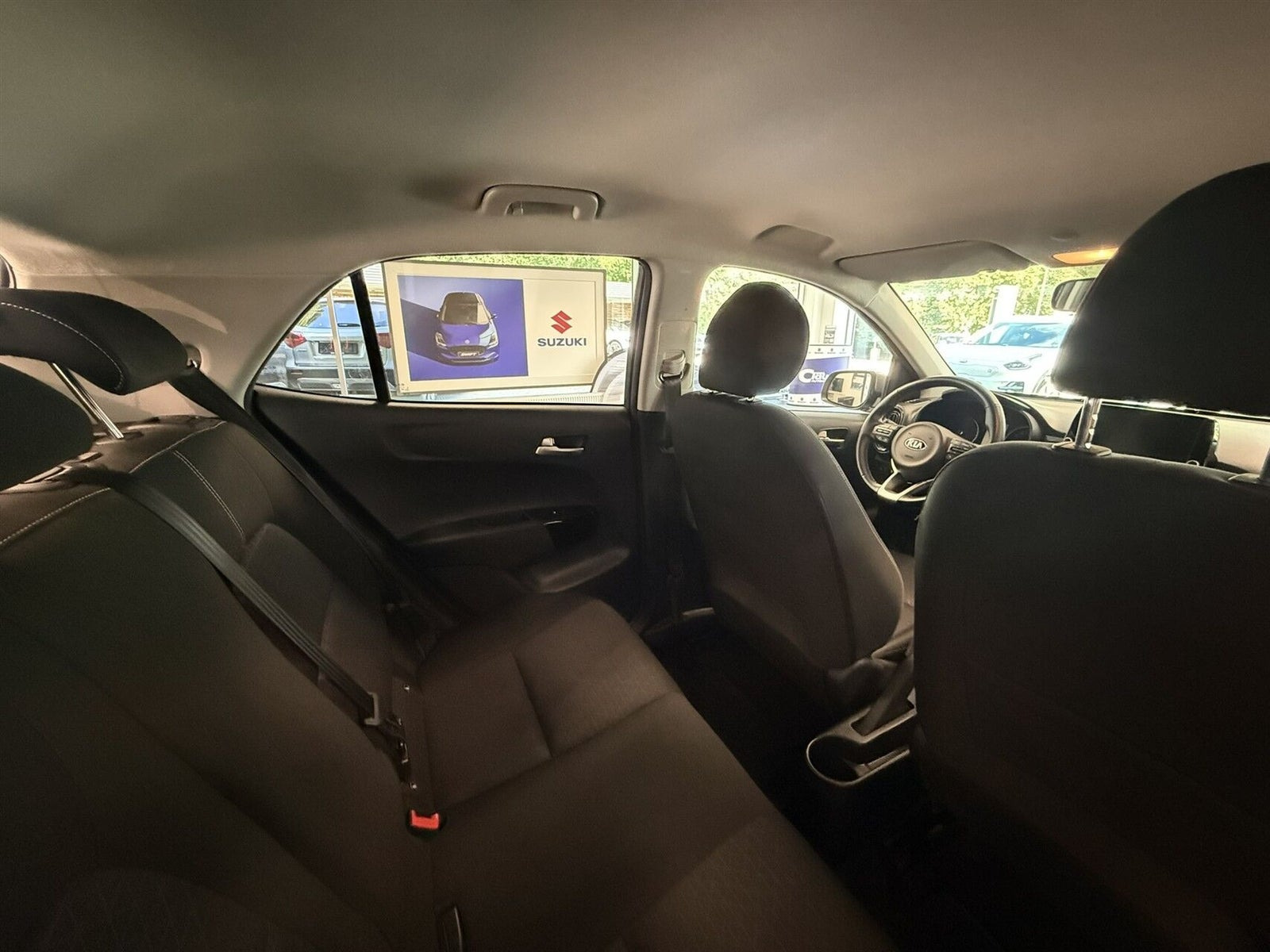 Grå Kia Picanto fra 2021