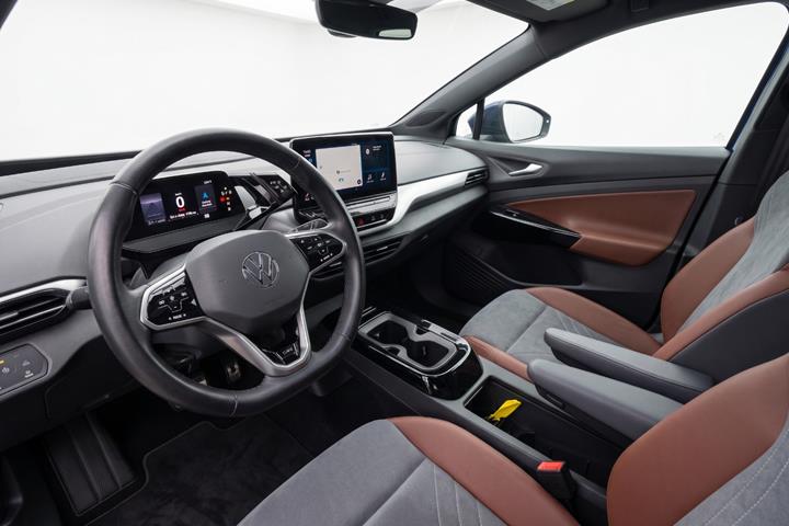Grå VW ID.4 fra 2021