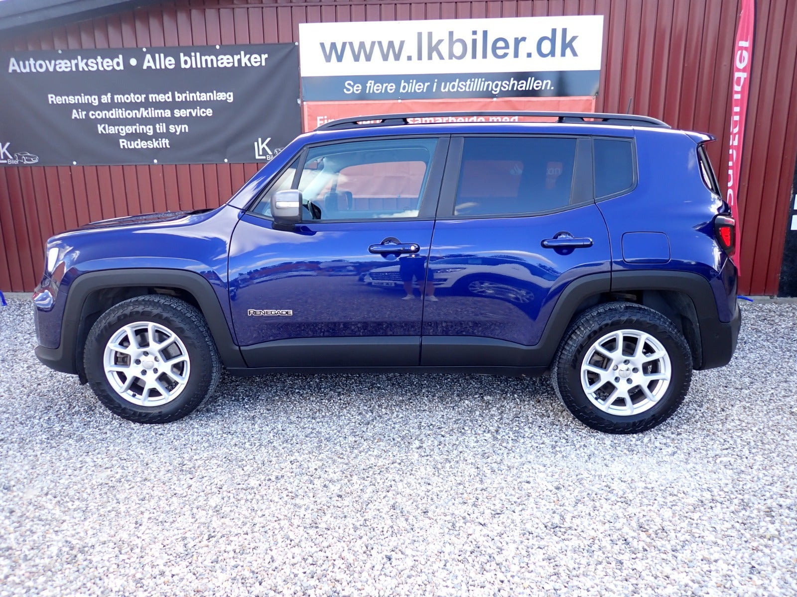Blå Jeep Renegade fra 2020