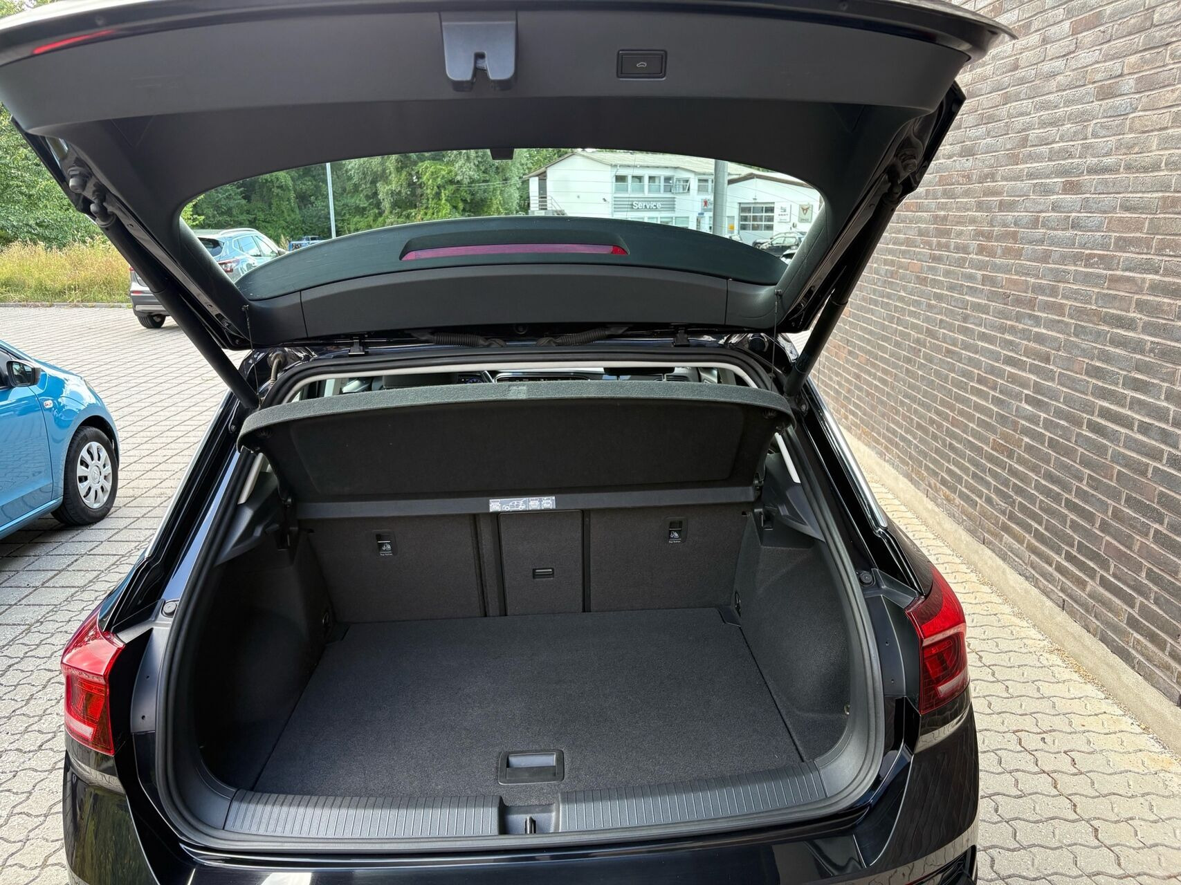 Sort VW T-Roc fra 2020