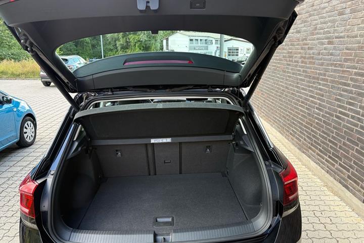 Sort VW T-Roc fra 2020