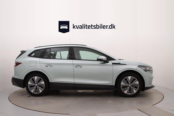 Sølv Skoda Enyaq fra 2021