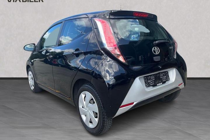 Sort Toyota Aygo fra 2017
