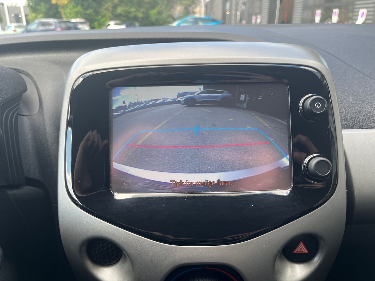 Sort Toyota Aygo fra 2017