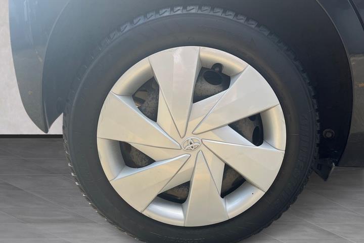 Sort Toyota Aygo fra 2017