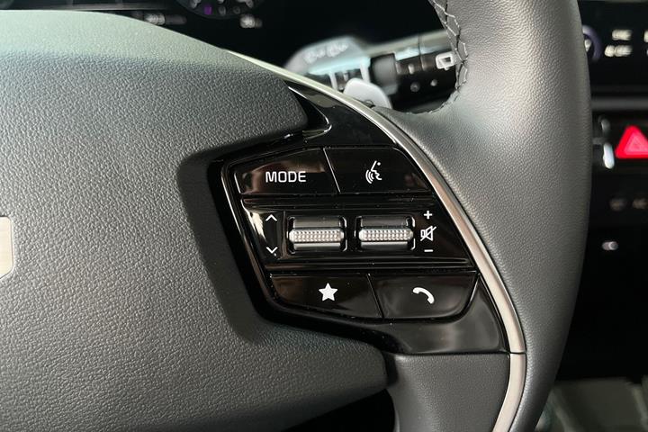 Grå Kia Niro EV fra 2026