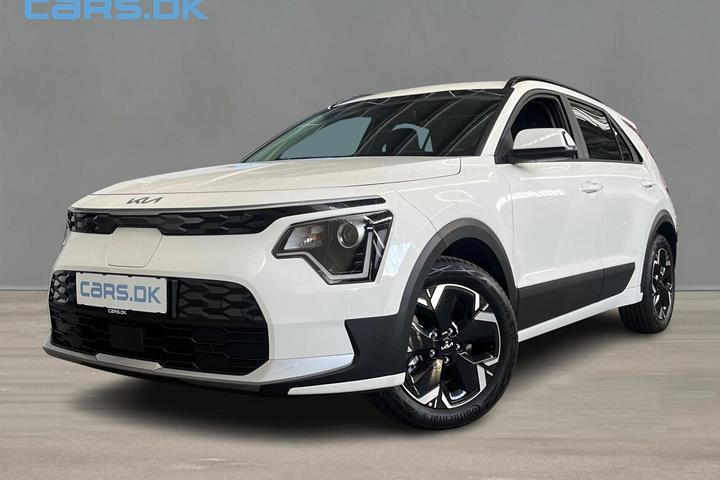 Hvid Kia Niro EV fra 2026 set udefra