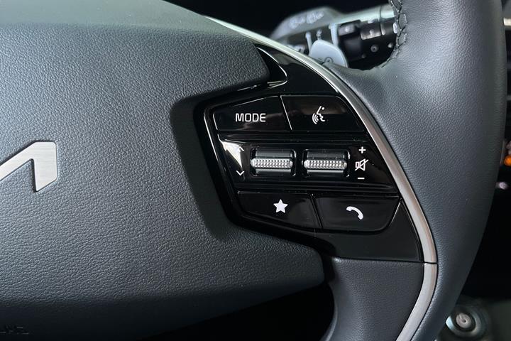Hvid Kia Niro EV fra 2026