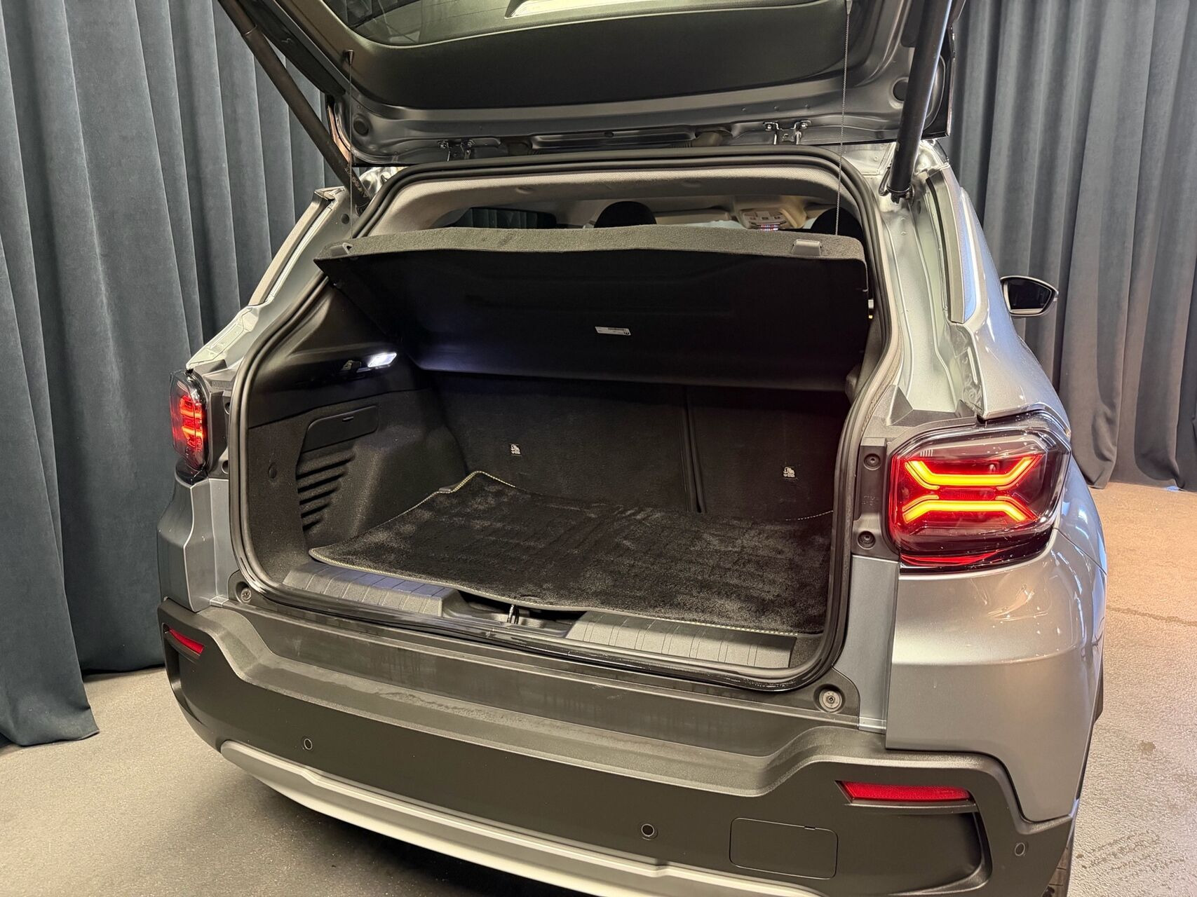 undefined Jeep Avenger fra 2023
