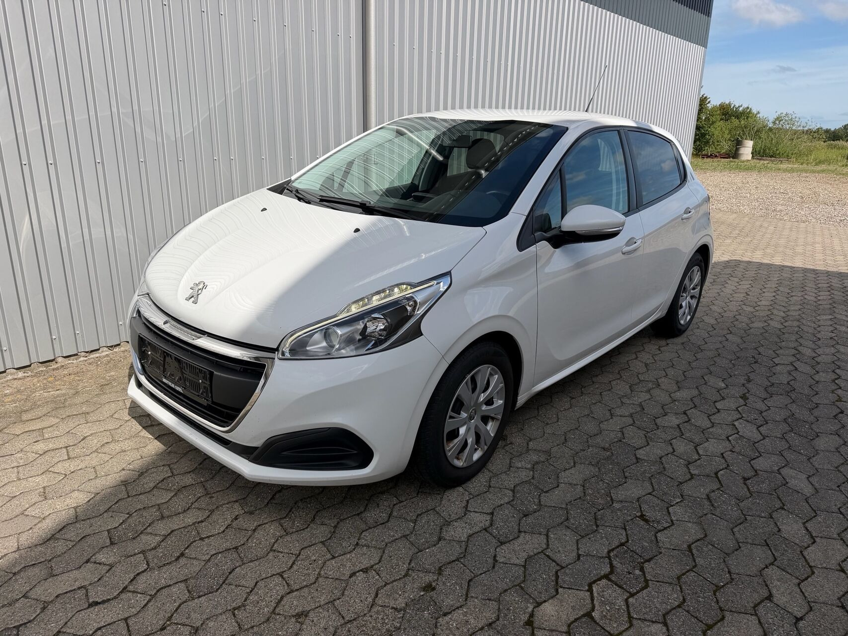 Peugeot 208 1,6 BlueHDi Envy 100HK 5d