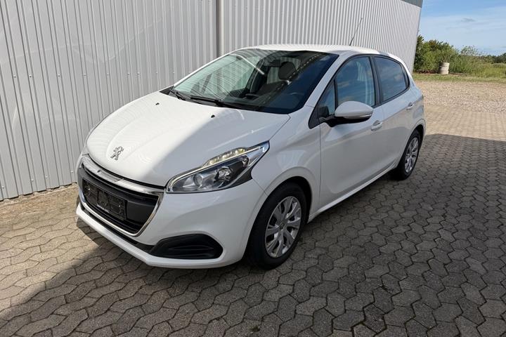 Hvid Peugeot 208 fra 2018