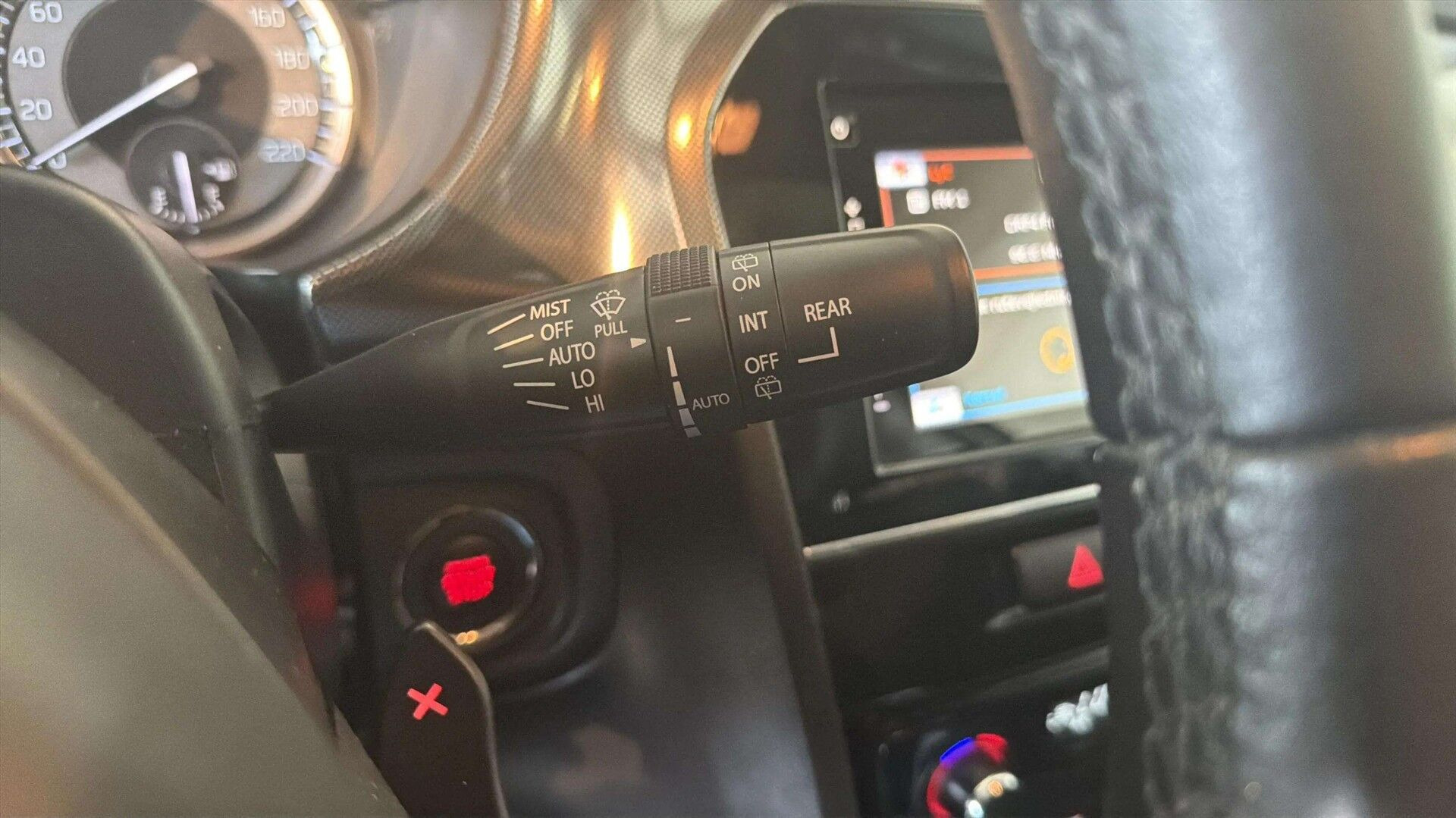 Sort Suzuki Vitara fra 2018