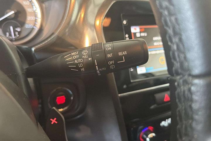 Sort Suzuki Vitara fra 2018