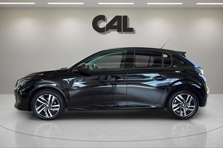 Sort Peugeot 208 fra 2021