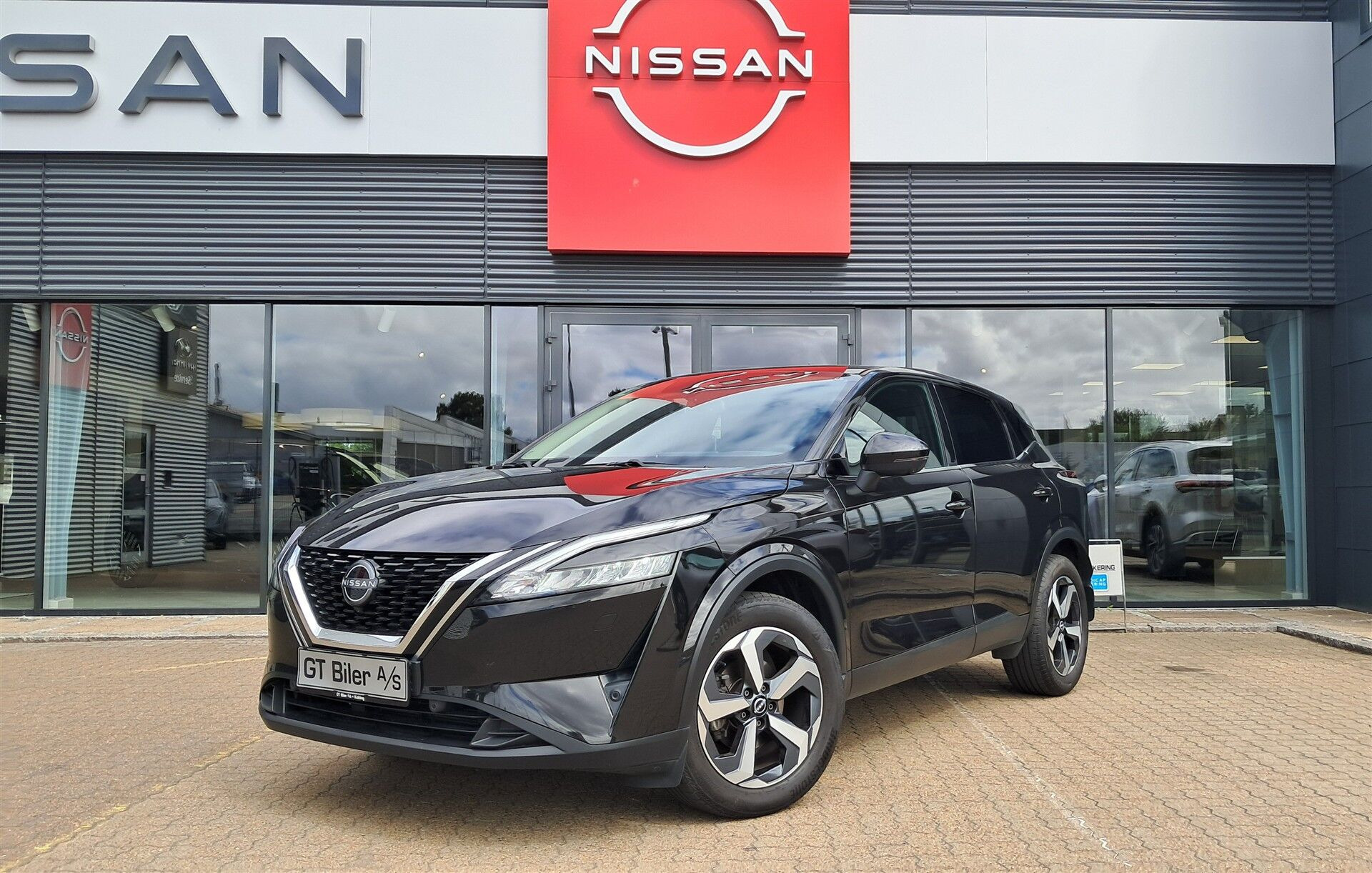 Nissan Qashqai 1,3 MHEV  Mild hybrid N-Connecta X-Tronic 158HK 5d 7g Aut.