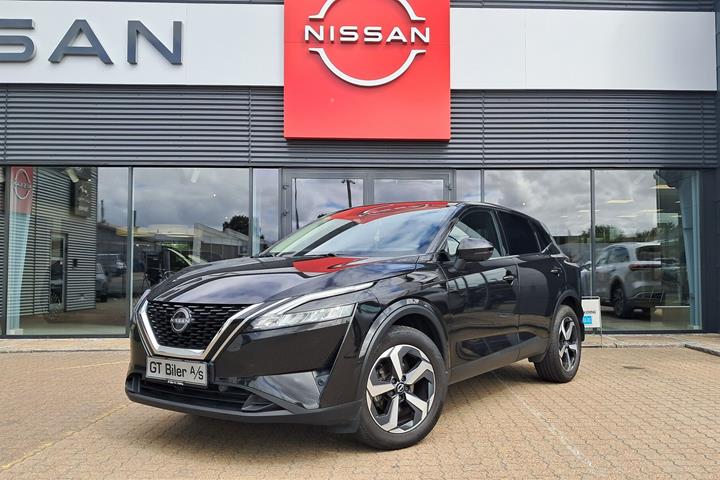 Sort Nissan Qashqai fra 2023