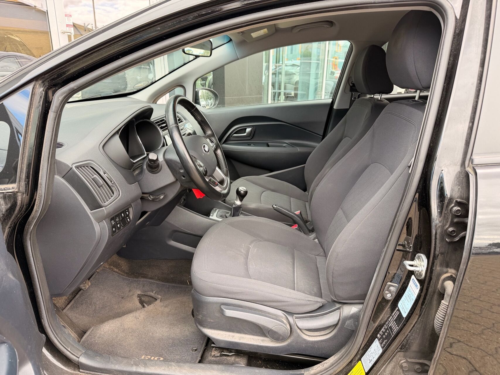 Sort Kia Rio fra 2016
