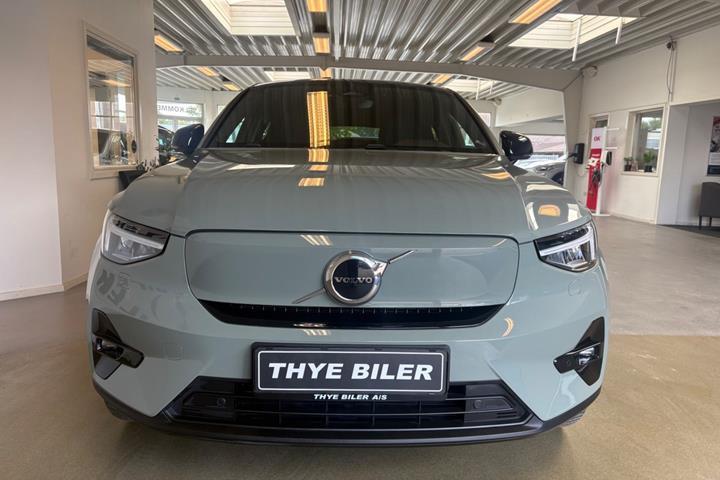 Grøn Volvo C40 fra 2023