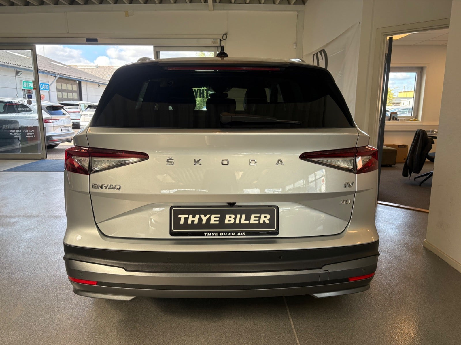 Sølv Skoda Enyaq fra 2021