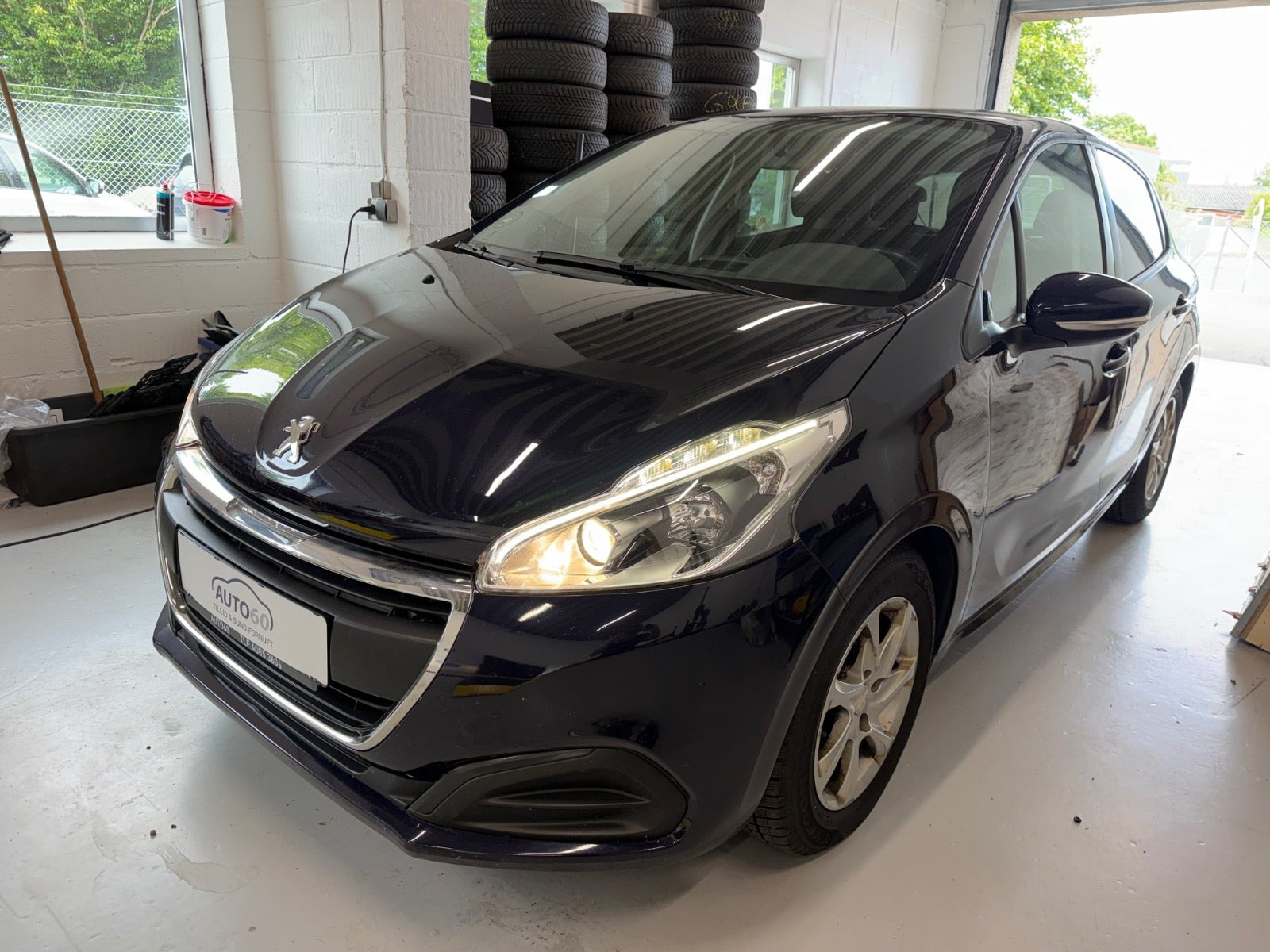Peugeot 208 1,6 BlueHDi 100 Envy