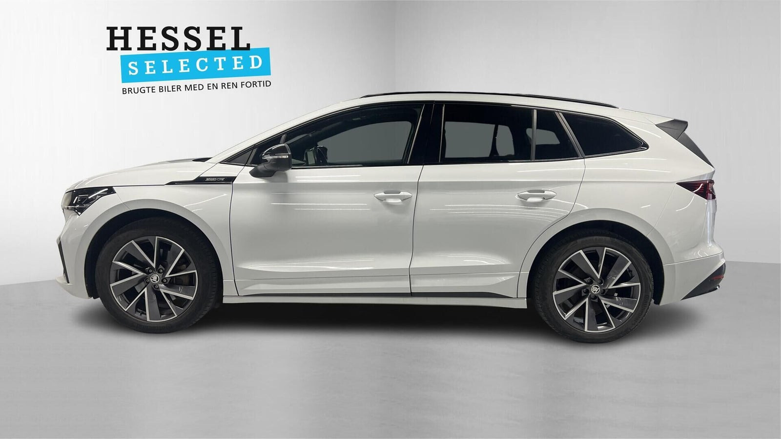 Hvid Skoda Enyaq fra 2022