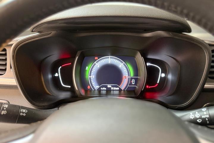 Sort Renault Kadjar fra 2016