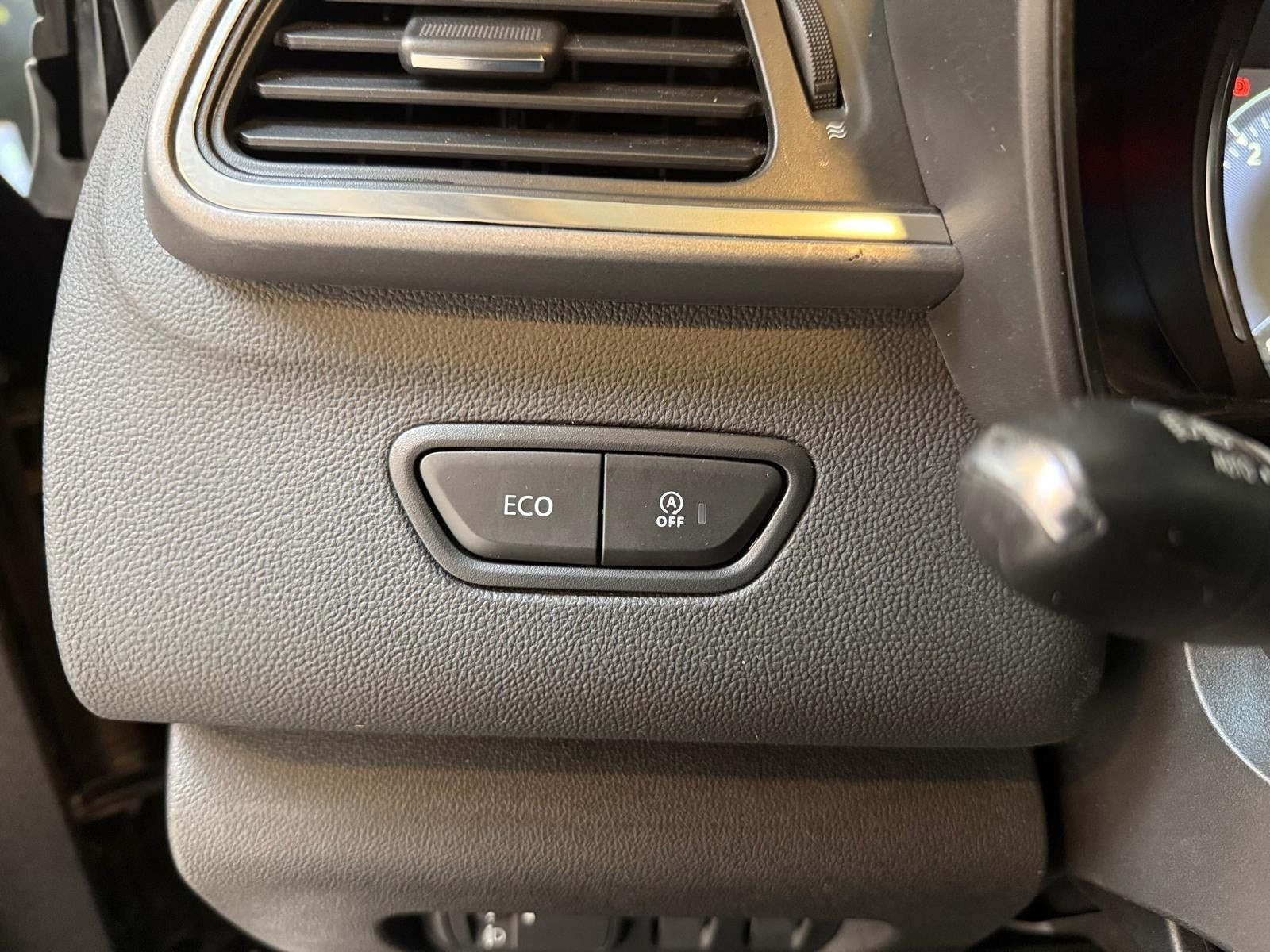 Sort Renault Kadjar fra 2016