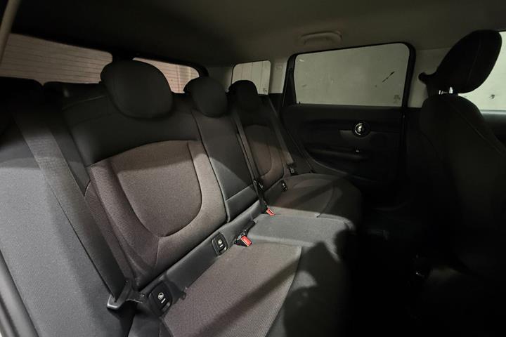 undefined Mini Clubman Cooper fra 2020