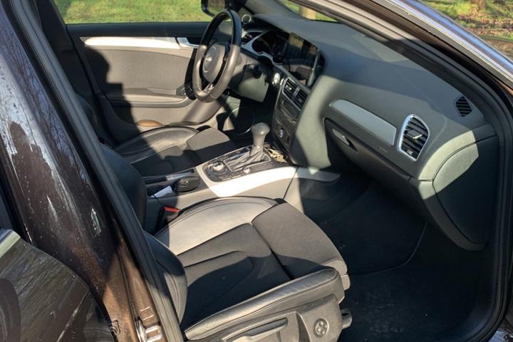 undefined Audi A4 fra 2015