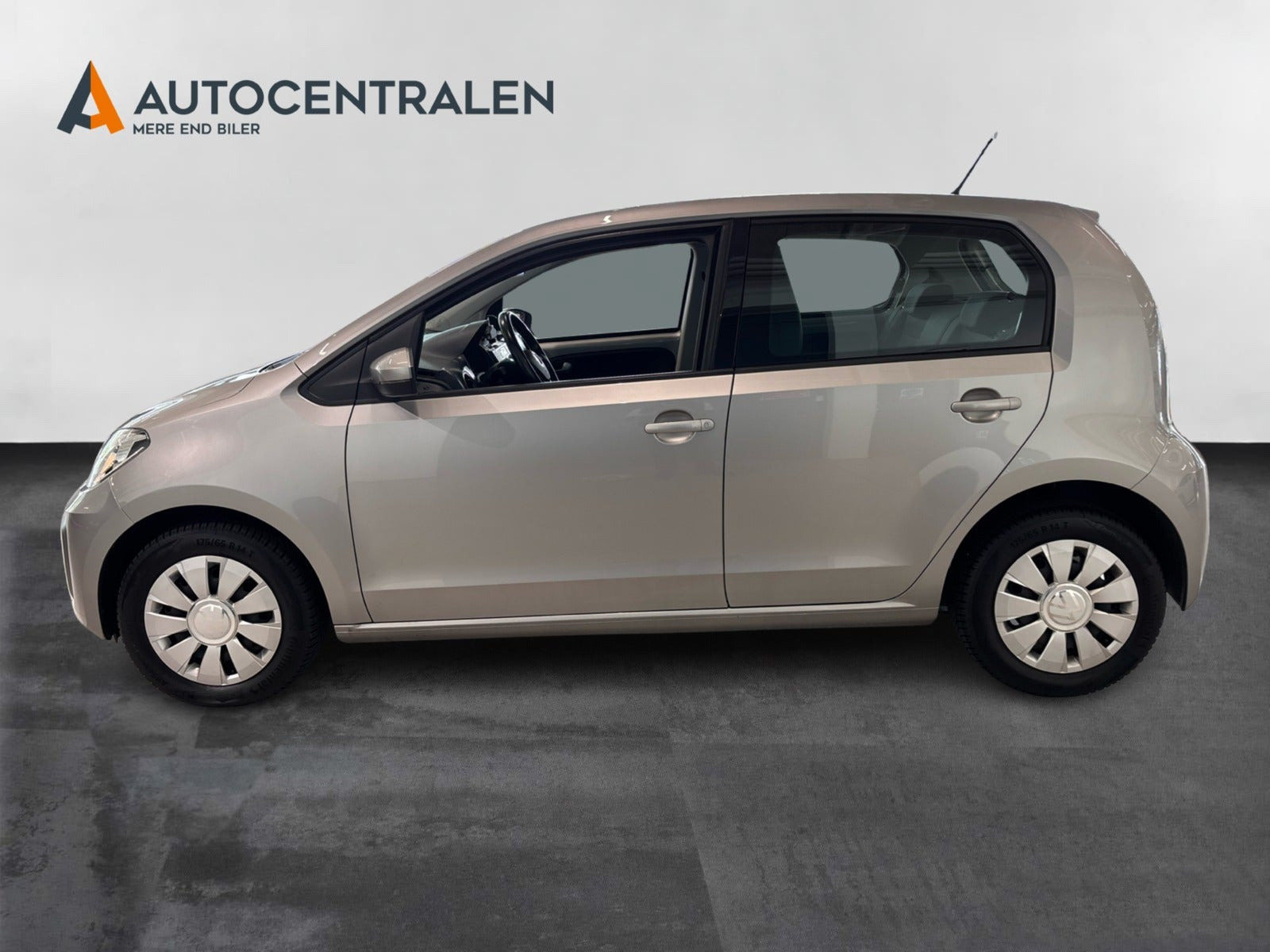 Sølv VW UP! fra 2020