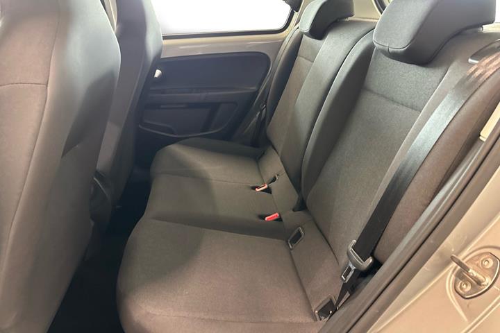Sølv VW UP! fra 2020